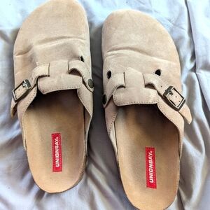 Unionbay Women's Beige Slip-On Sandals